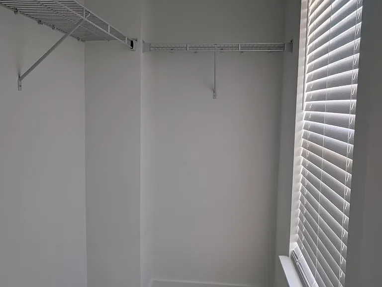1049 Nadine Way — Photo 23