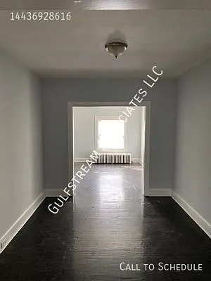 917 N Streeper St — Photo 16