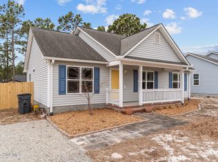 65 Cherry Rd, Southport, NC 28461