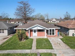 3000 Chalona Dr, Chalmette, LA 70043