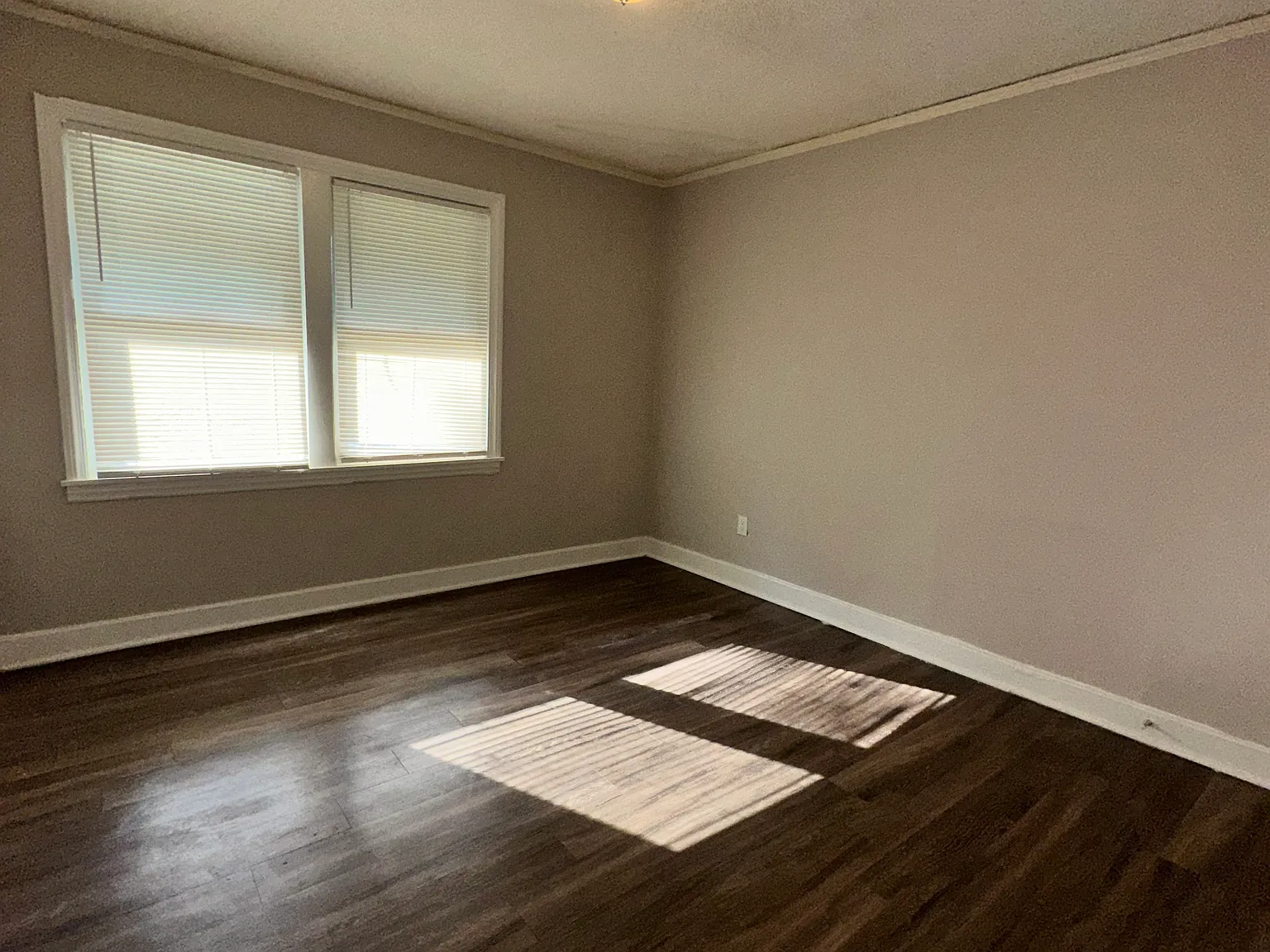 2 bed, 1363 sqft, $950 — Photo 3