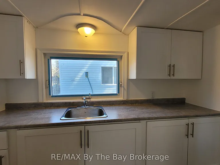 19 Glen St — Photo 4