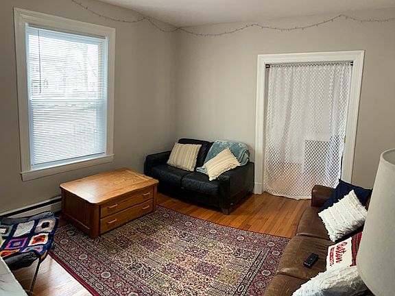 2nd image of 1 Ashford Ct #301