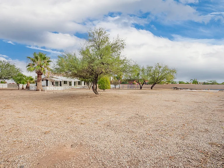 10335 N Tall Cotton Dr — Photo 40