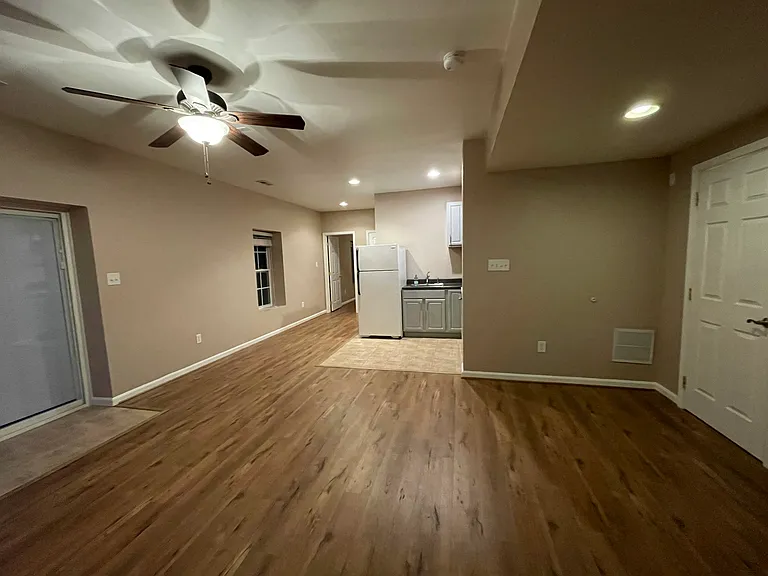 23246 Daffodil Dr — Photo 3
