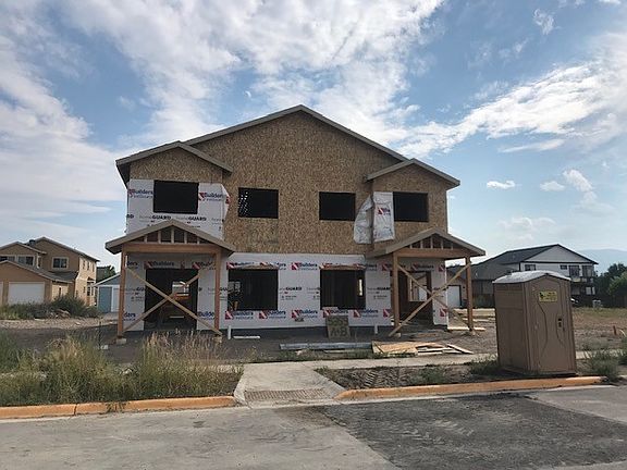 3rd image of 5359 Remington Dr Unit B