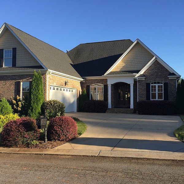 1st image of 82 Park Vista Way