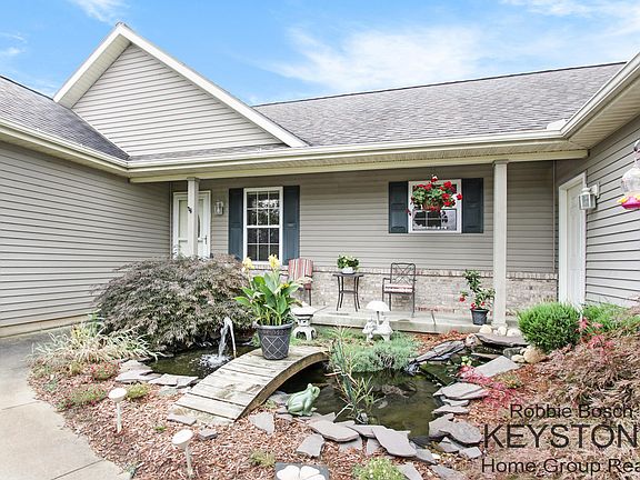 4th image of 4516 Serry Dr