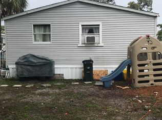 48 S Eric Cir, Greenacres, FL 33463
