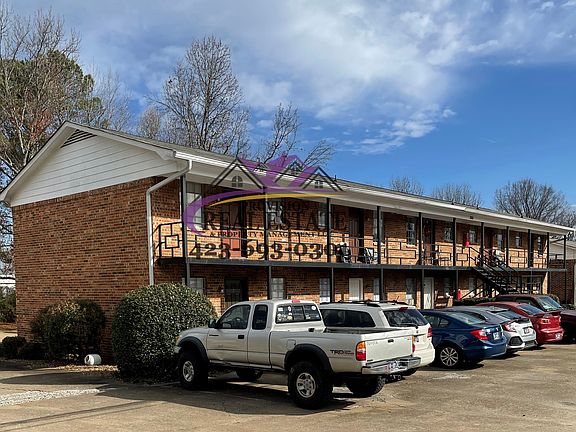 5th image of 1860 Green Dr NW #8