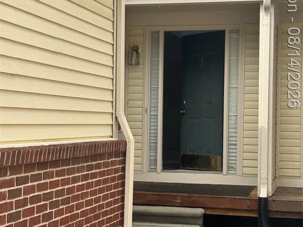 2516 Boulder Ln, Auburn Hills, MI 48326