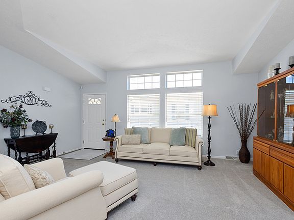 5th image of 10719 W Butterfield Dr