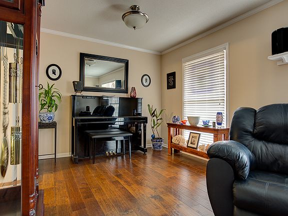 3rd image of 2103 Granada Dr