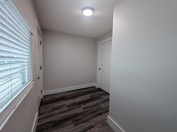 3rd image of 5437 Essex Ave S APT 2