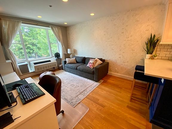 5th image of 30-16 37th St #2F