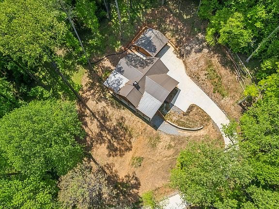 3rd image of 245 Timberwalk Dr