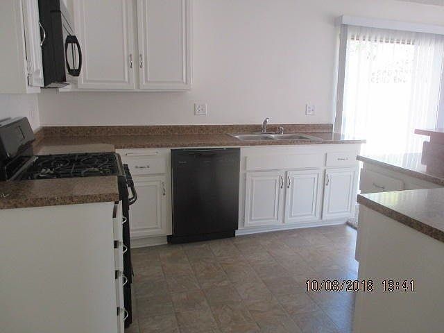 1st image of 815 Langhorn St