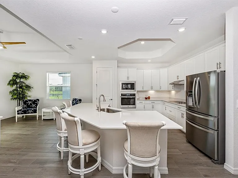 12950 Tulum Loop — Photo 14