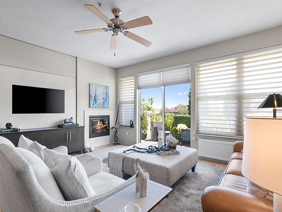 2nd image of 2030 N Pacific Ave Unit 331