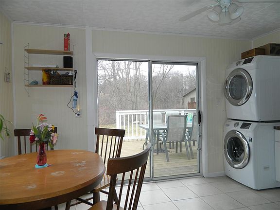 5th image of 49 Westbrook Dr
