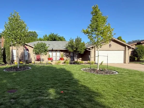 9724 Briarcreek Dr, Oklahoma City, OK 73162