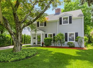 94 Sprague Rd, Scarsdale, NY 10583