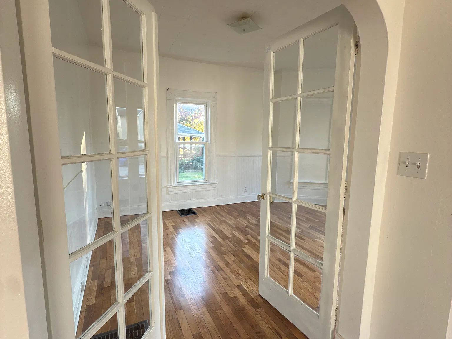 2 bed, 1000 sqft, $1,250 — Photo 3