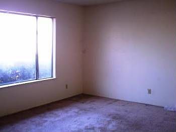 5th image of 7526 La Mancha Way