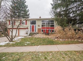 1919 Peppermill Way, Ann Arbor, MI 48103