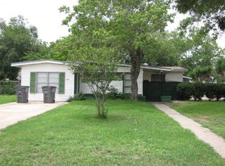 3608 Meadowlane St, Victoria, TX 77901