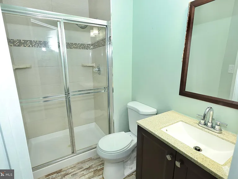 6633 Creek Point Way — Photo 41