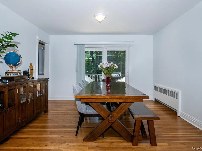 18 Carlyle Pl — Photo 12