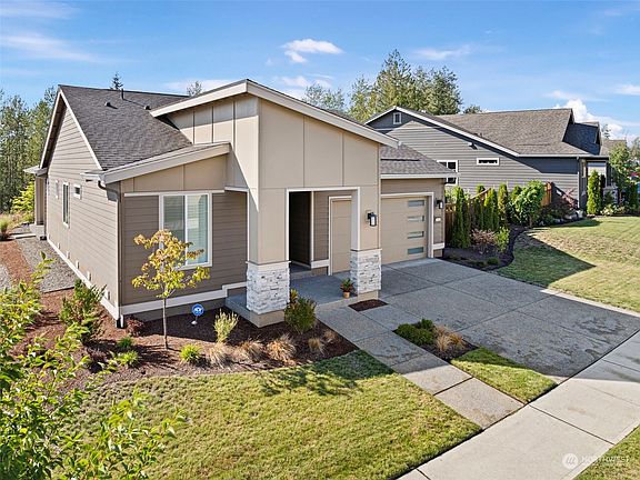 3rd image of 15012 179th Avenue E