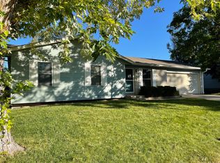 3752 S Lee Ct, Lakewood, CO 80235