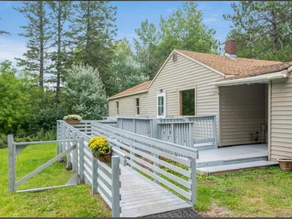 126 Jay Cooke Rd, Esko, MN 55733
