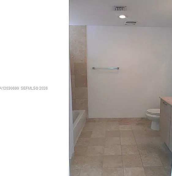 350 NE 24th St #407 — Photo 12