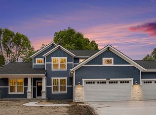 15304 144th Ave, Spring Lake, MI 49456