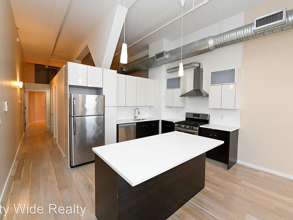 1st image of 726 Market St Unit 906