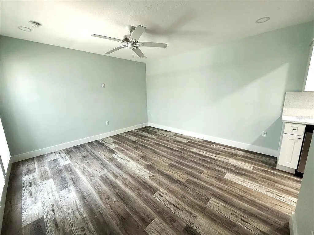 1 bed, 1.0 bath, 430 sqft, $2,200 — Photo 4