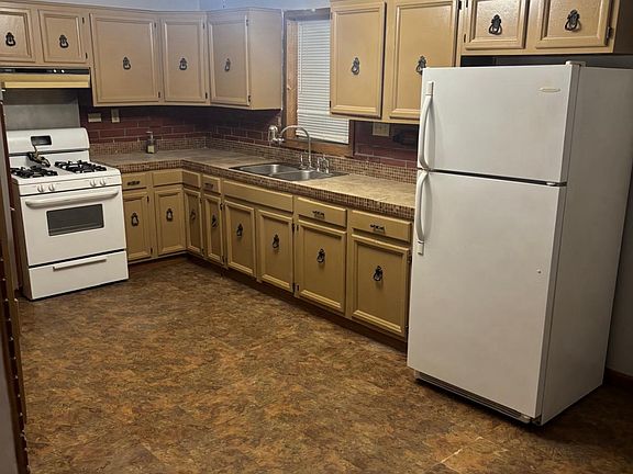 3rd image of 1766 E 31st St #1766