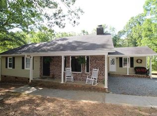 1422 Crescent St, Monroe, NC 28112