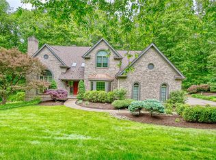 23 Pintail Dr, Pittsburgh, PA 15238