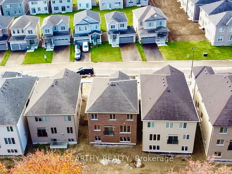 496 Black Cherry Cres — Photo 22