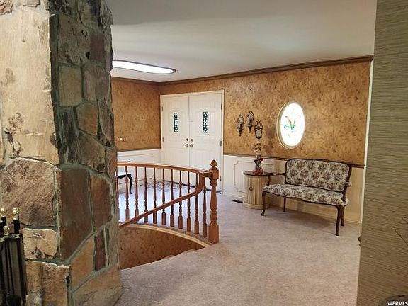 4th image of 2822 E Shady Brook Ln