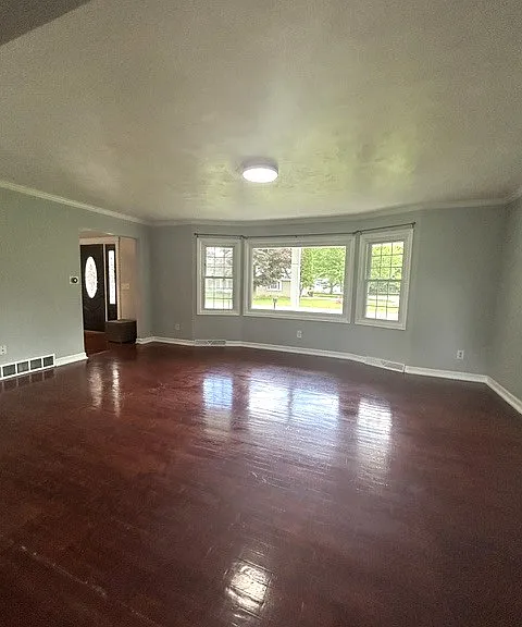 4705 Kingswood Dr — Photo 12