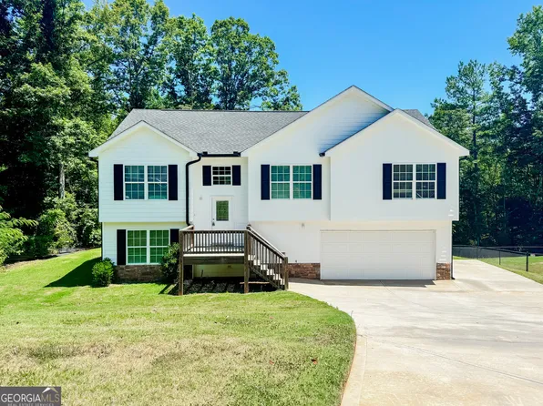 594 Bishop Ct, Commerce, GA 30529