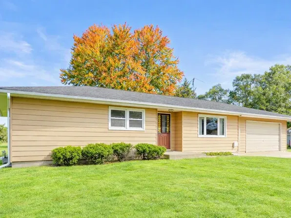 34372 Mill Lake Rd, Gobles, MI 49055
