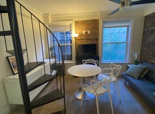 239 W 12th St APT 4B, New York, NY 10014