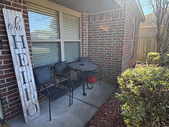 2nd image of 326 Casa Ct