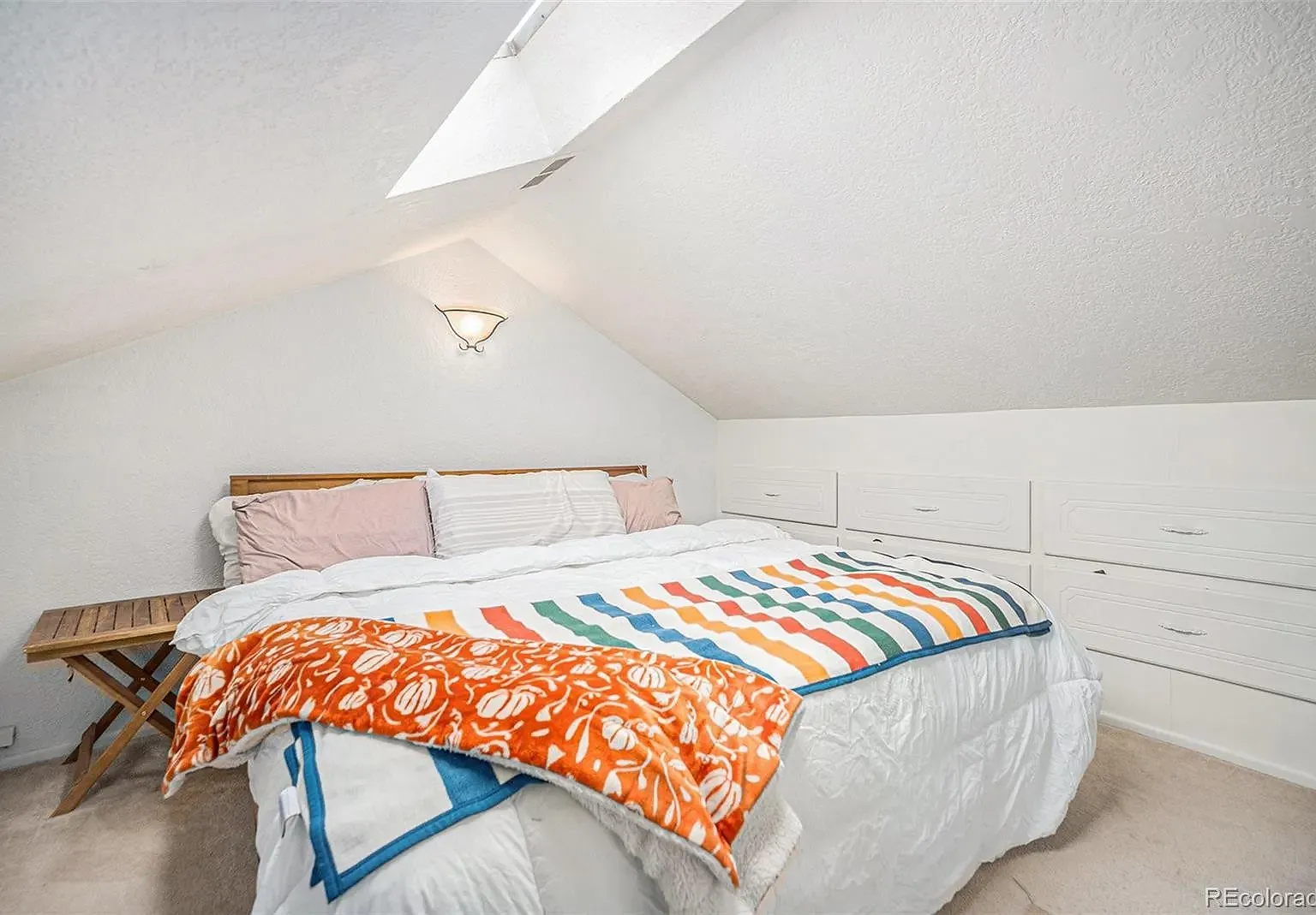 2 bed, 1200 sqft, $2,450 — Photo 3